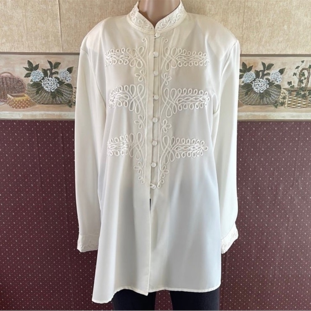 Petite Mockneck Blouse